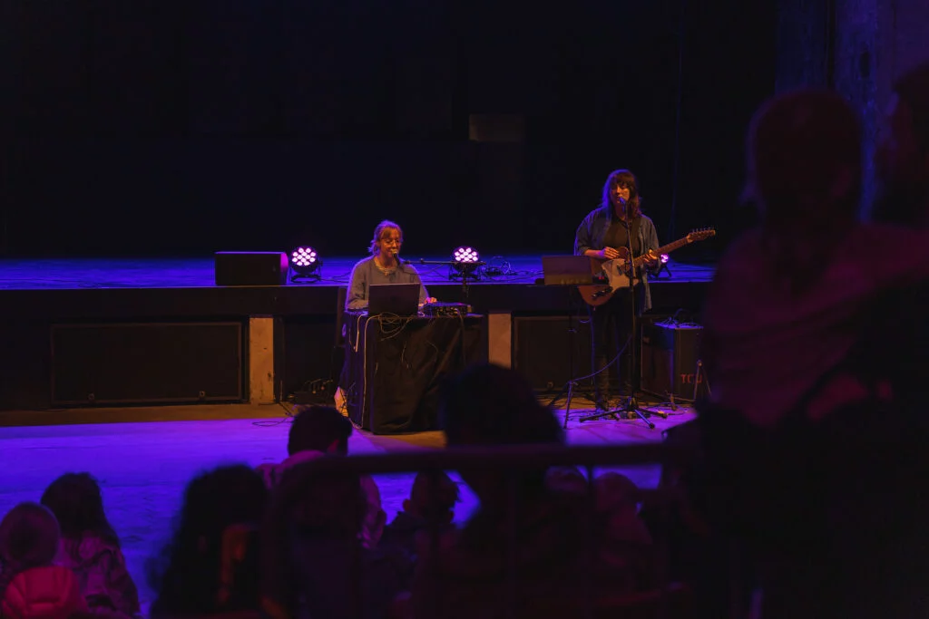 Konsert med Emilie Eie og Anna Klungre